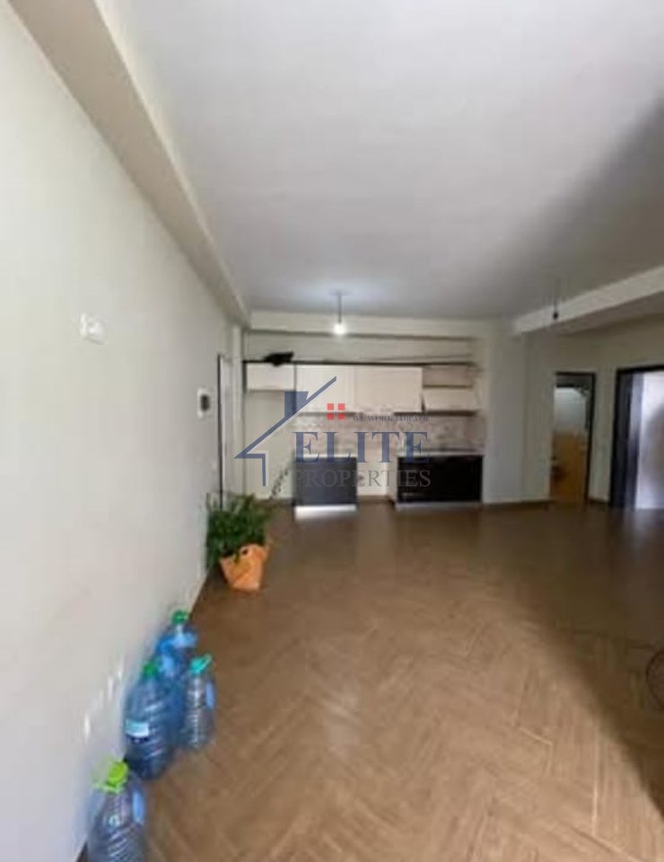 Astir, apartament 2+1 me qira – Pranë Bar Oslo