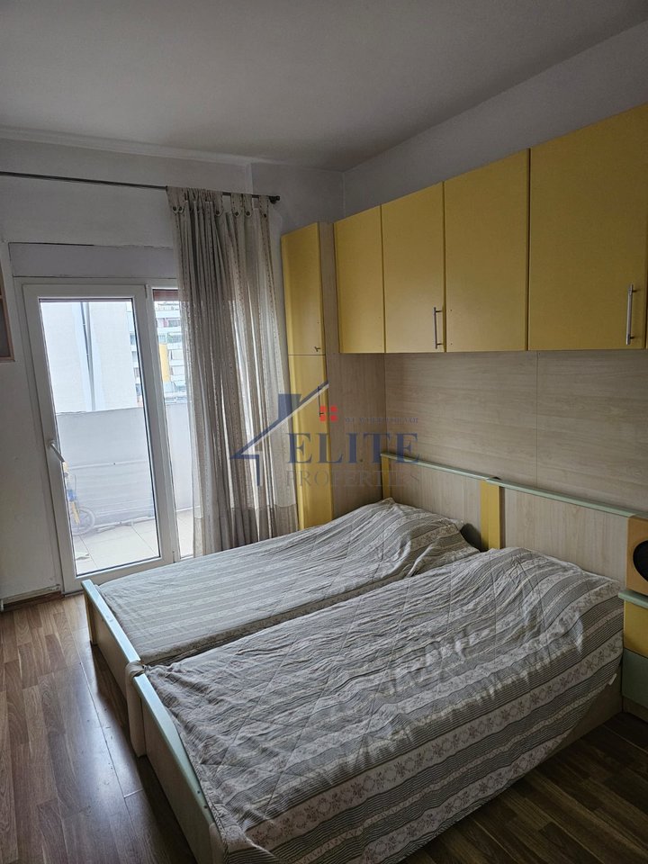 Prane Fakuletit te Inxhinierise se Ndertimit, apartament 2+1 me qira