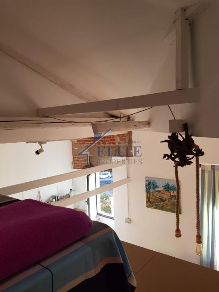 Inizio di Via Kavaja, Duplex 1+1 in affitto