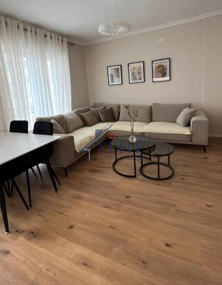 Lapraka, 2+1 apartment for rent - Dritan Hoxha street