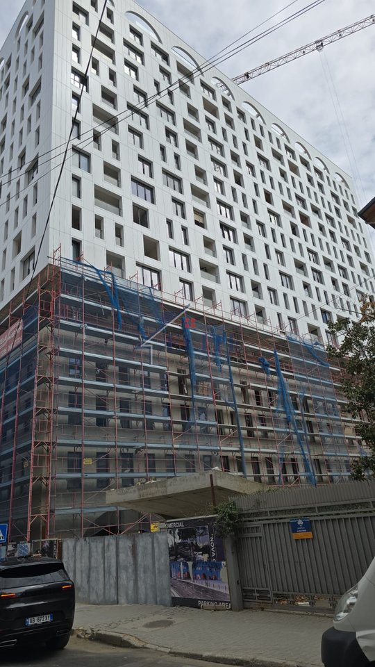 White Tower, 2+1 apartment for sale – Paris Commune