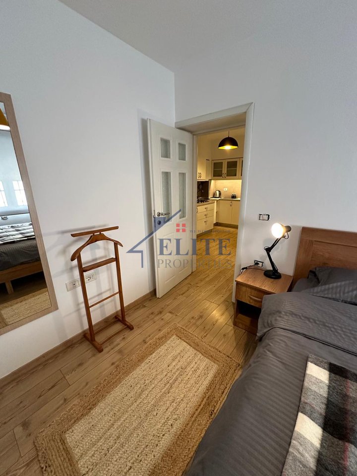 Apartament 1+1 per qera - Rruga Elbasanit, Rruga Mustafa Lleshi