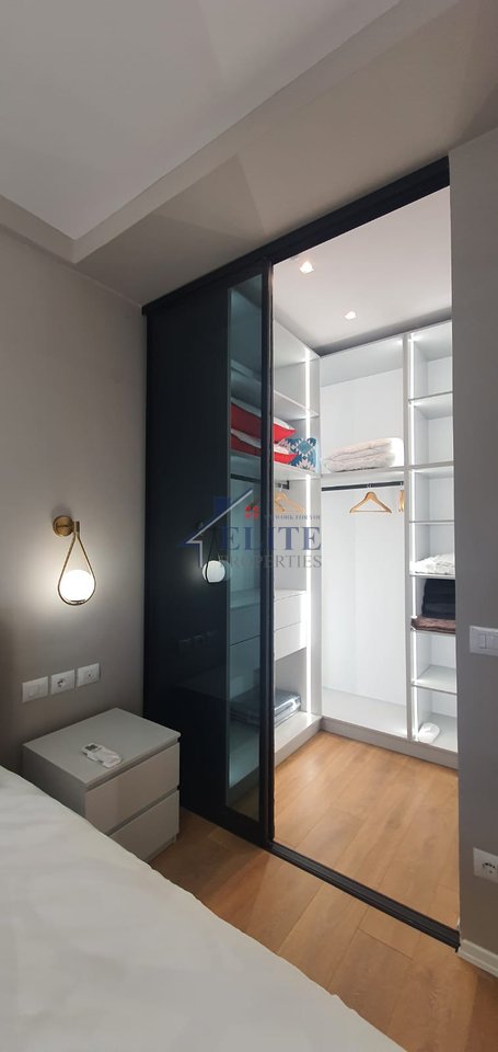 Tirana Garden Building, apartament 1+1 me qira
