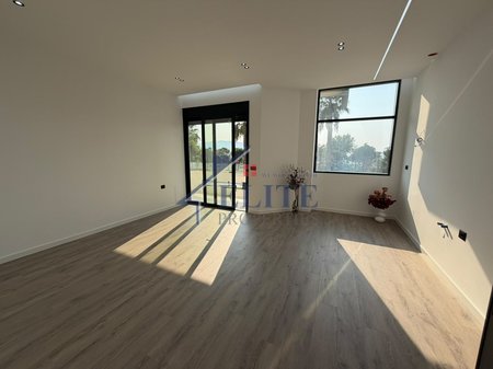 Vlorë, apartament 1+1 në shitje - Lungomare