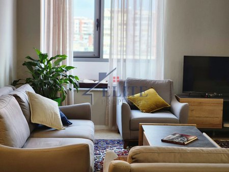 Dry Lake, Peti Street – Tirana apartment for rent  2+1+2