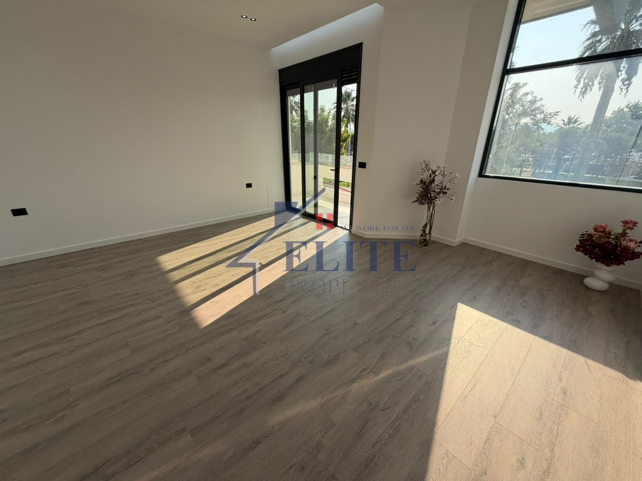 Vlorë, apartament 1+1 në shitje - Lungomare