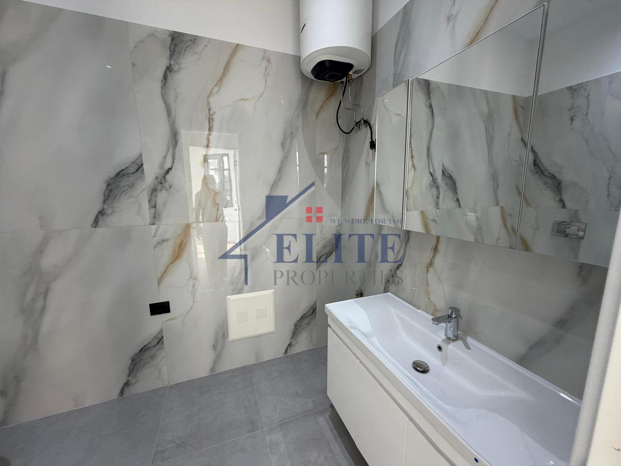 Lungomare,  apartament 1+1 në shitje – Vlorë