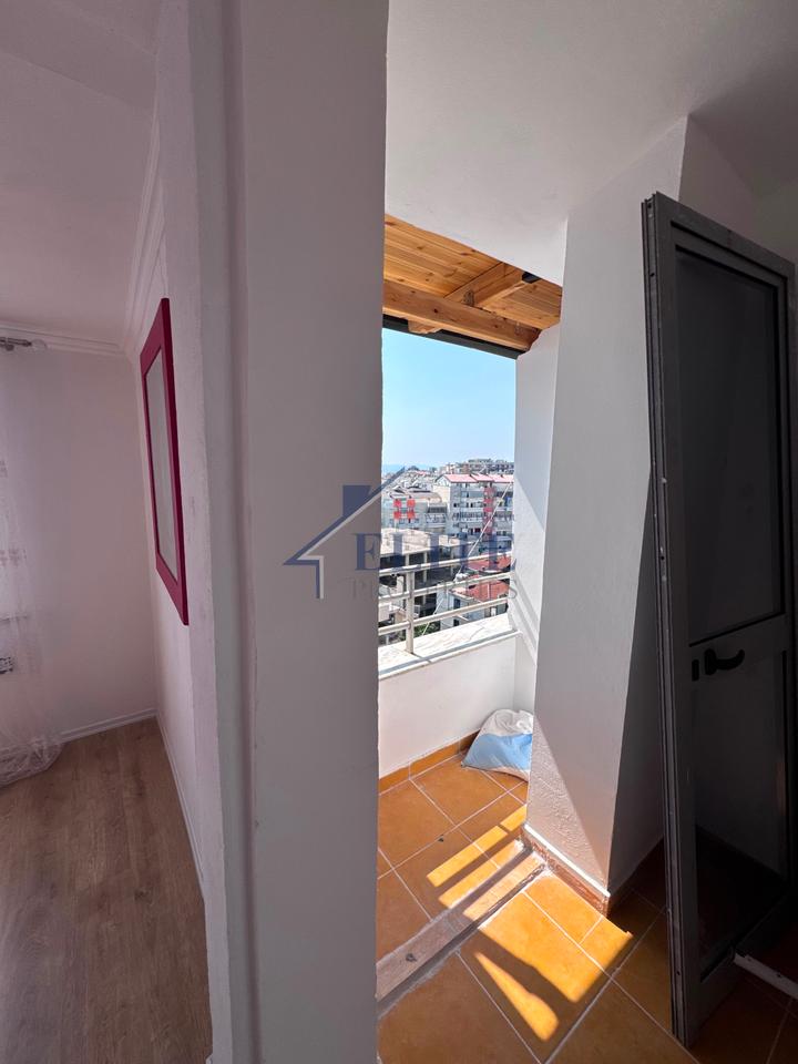 Fresk, prane Thesarit apartament 1+1 ne shitje