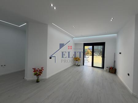 Lungomare – 2+1 apartment for sale, Vlorë