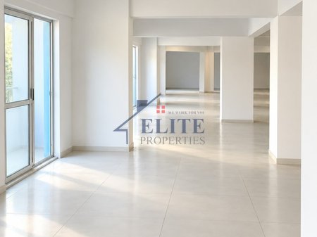 Zyre me qera ne kryqezimin e Laprakës