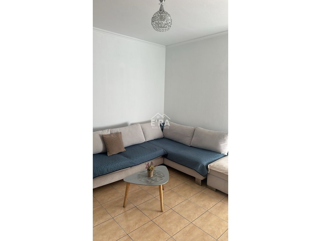 Shitet apartament 1+1, Shkembi Kavajes.