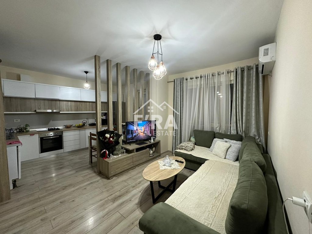 Jepet apartamenti 1+1 me qera, Durres.