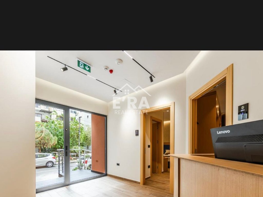 Hotel në shitje – Shkembi i Kavajes