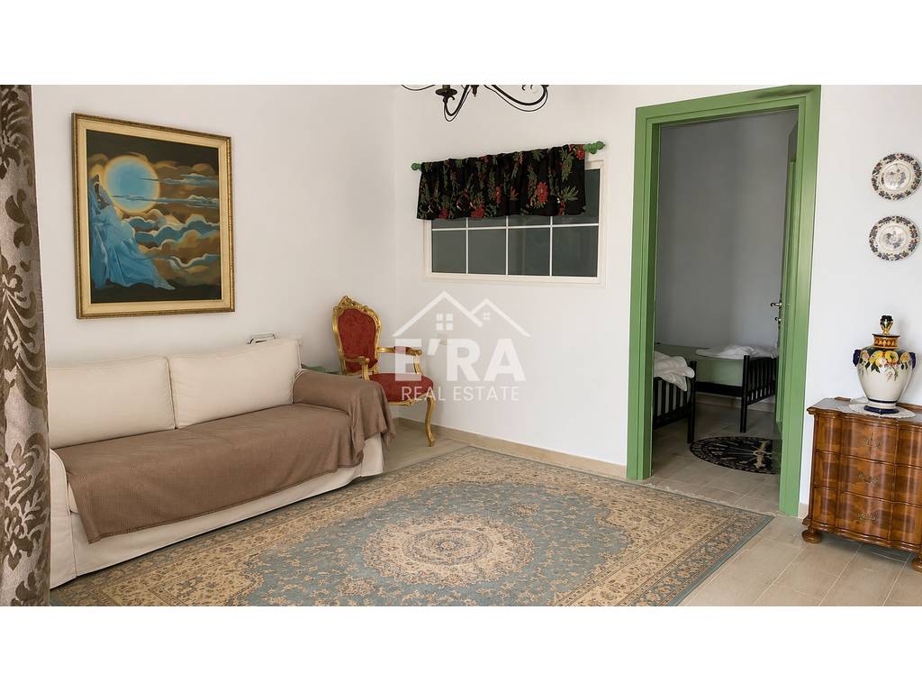 Shitet apartament 2+1, San Pietro, Gjiri i Lalzit.