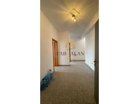 APPARTAMENTO 2+1 IN VENDITA IN VIA BARDHYL!