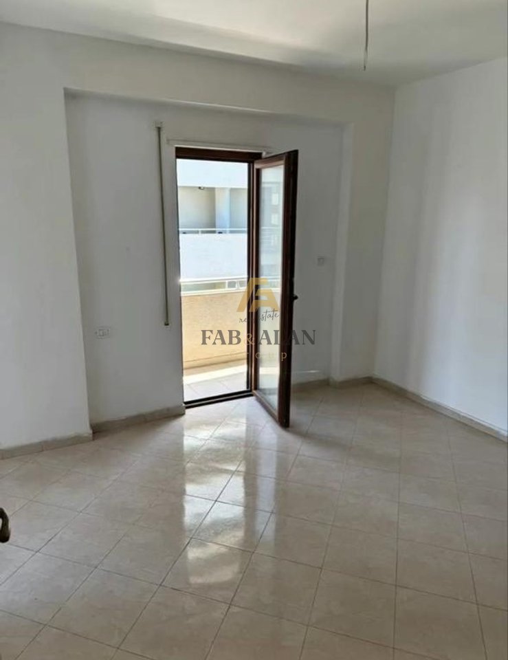 NUOVO APPARTAMENTO A DURAZZO 2+1+2 IN VENDITA!