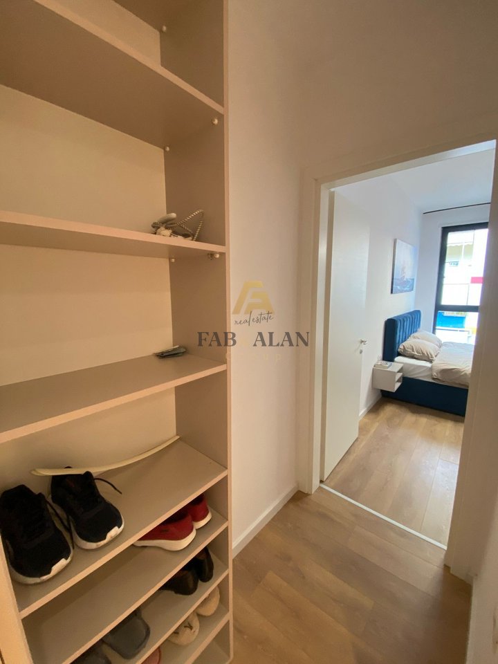 TEK KOPSHTI ZOOLOGJIK APARTAMENT 1+1 PER QERA!
