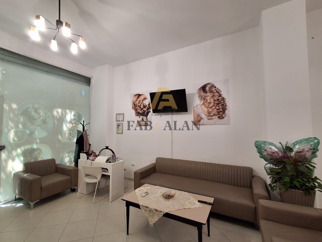 LOCALE COMMERCIALE IN VENDITA!