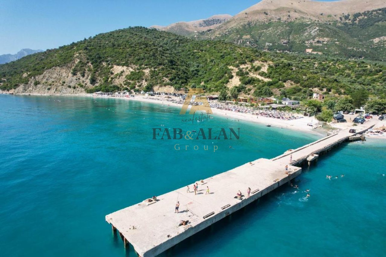 SELLING 10,000 M2 IN PIQERAS!