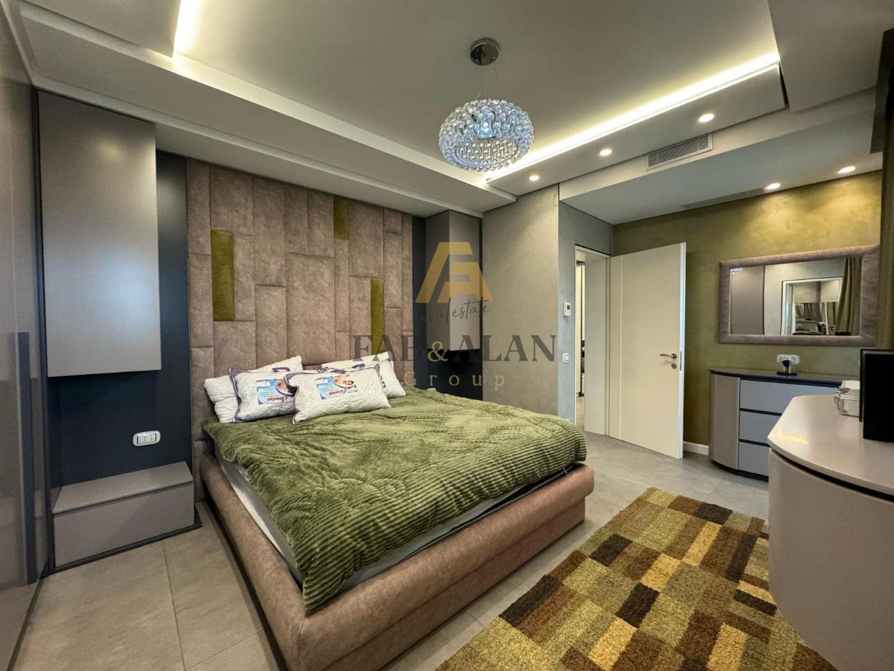 NE FRESK APARTAMENT LUKSOZ 3+1+2 PER SHITJE!