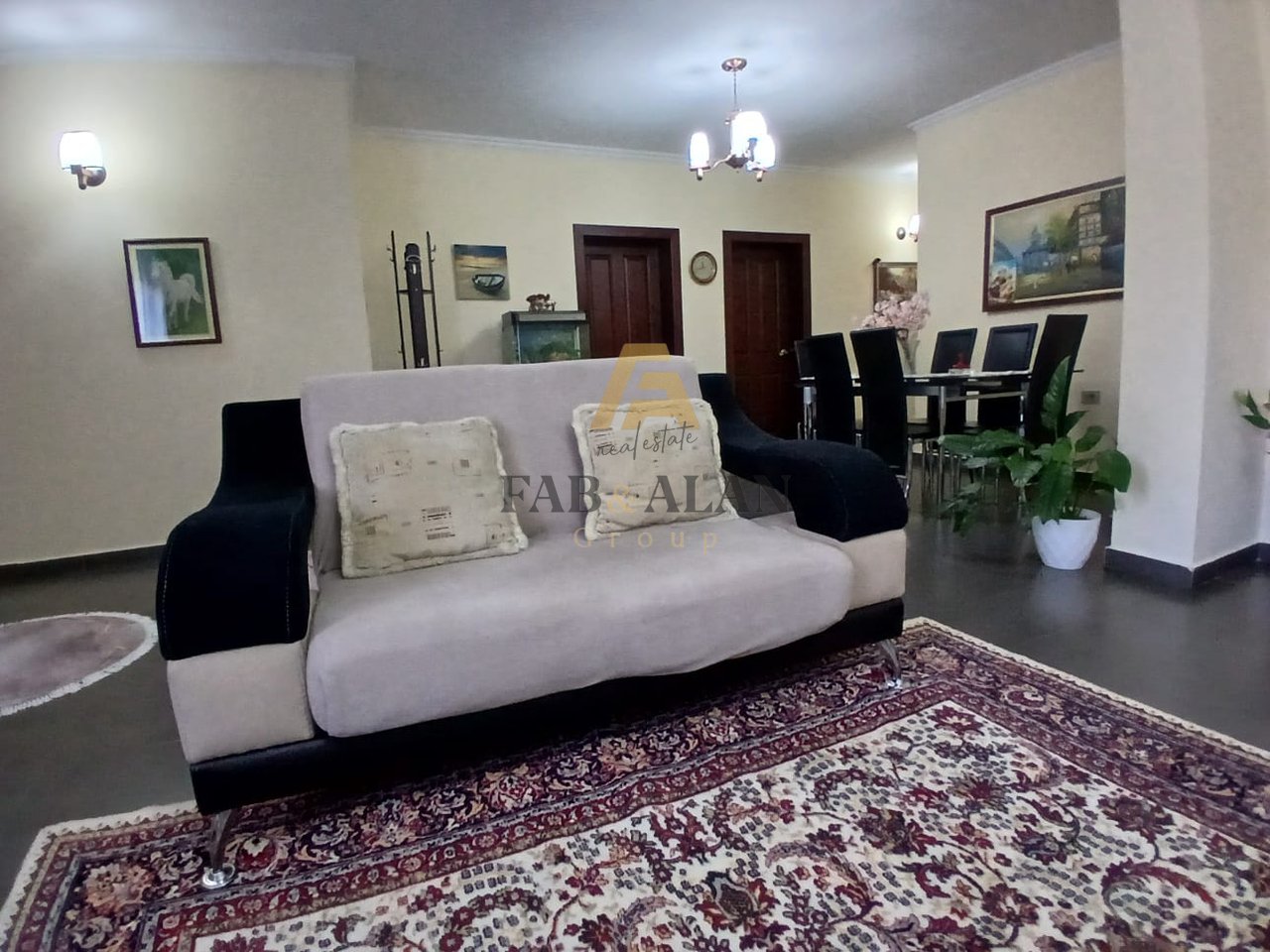 TEK RRUGA RAMAZAN BOGDANI APARTAMENT 2+1 PER QERA!