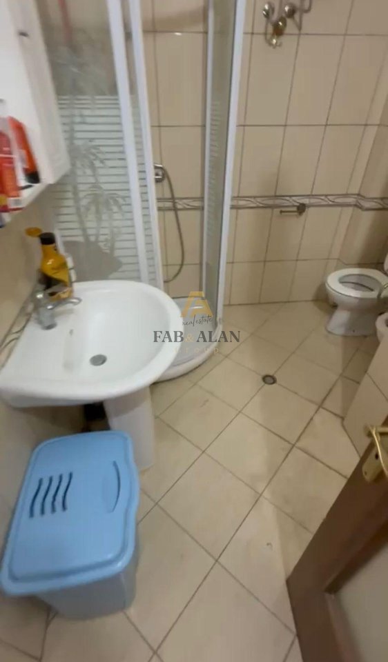 SHITET APARTAMENT  2+1 NE PLAZH GOLEM