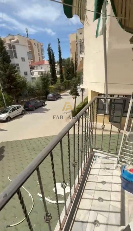 SHITET APARTAMENT  2+1 NE PLAZH GOLEM