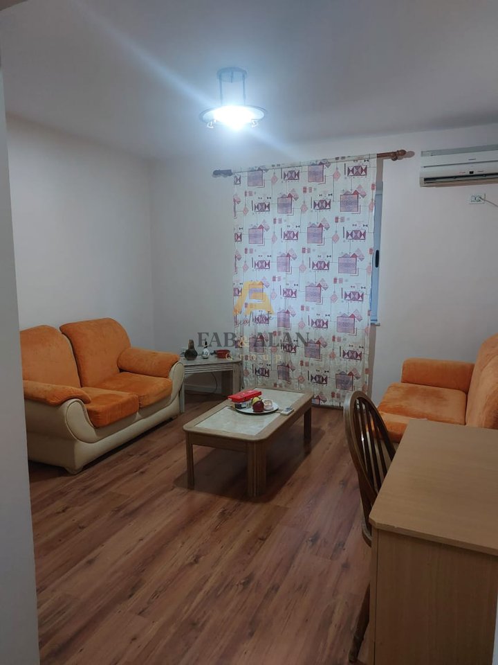 TEK OXHAKU APARTAMENT 2+1 PER QERA!
