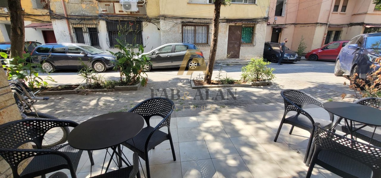 NIKET DARDANI SCHOOL BUSINESS UNIT FOR SALE!