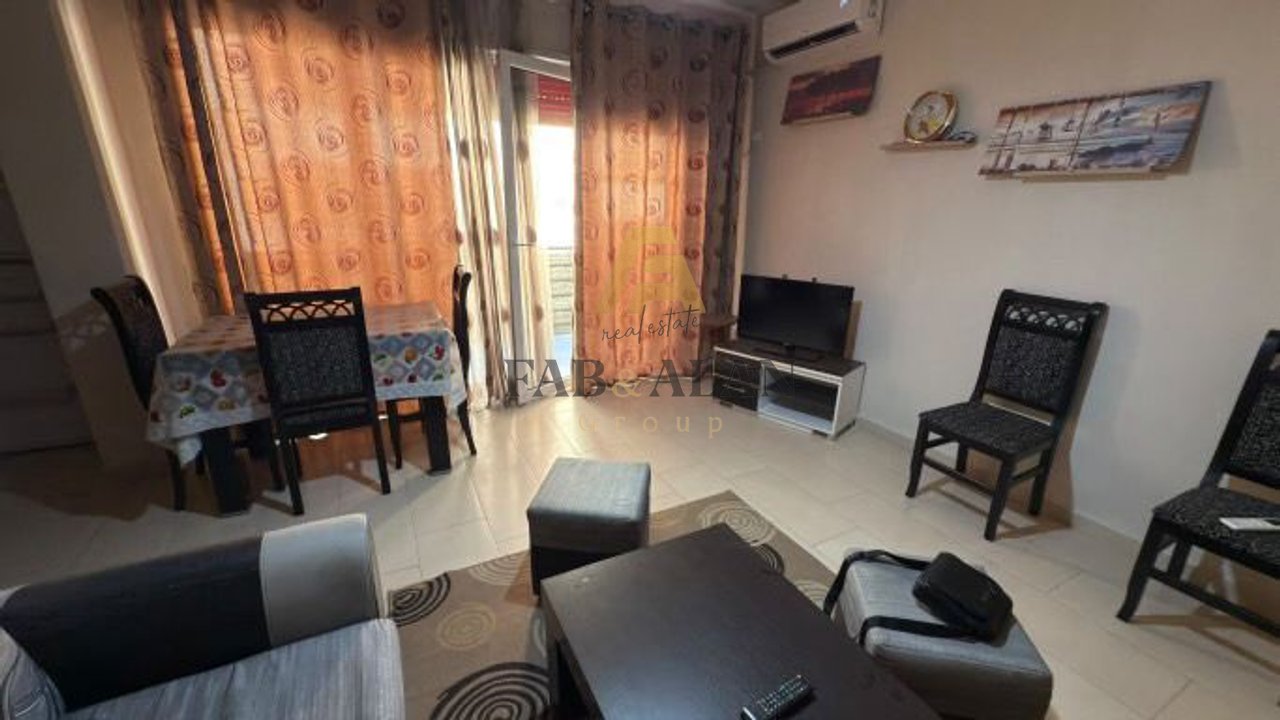 TEK RRETHI I PARE I ASTIRIT APARTAMENT 2+1+2 PER QERA!