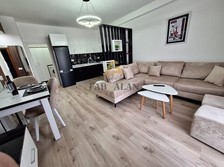 NE DURRES APARTAMENT LUKSOZ 1+1 PER SHITJE!