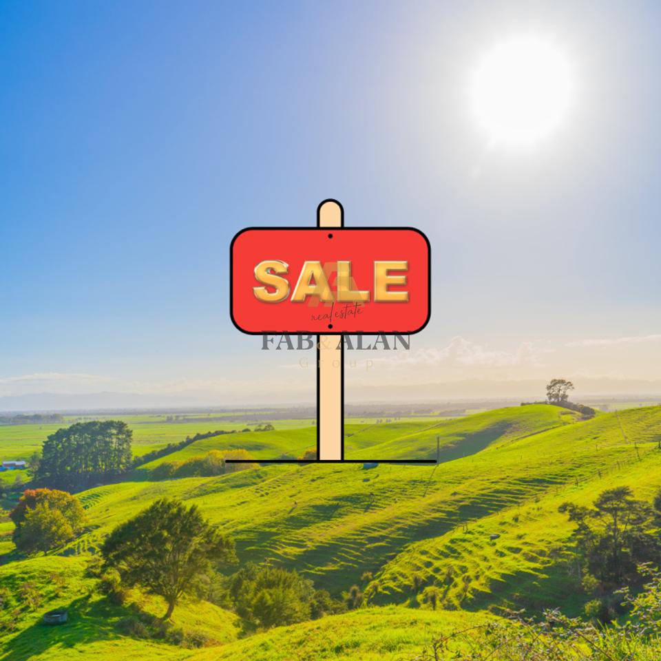 TEK XHAMLLIKU TRUALL PER NDERTIM OSE PER SHITJE!