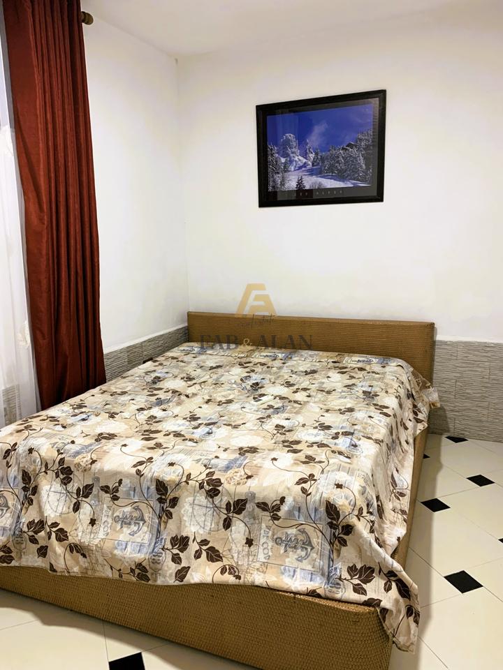 PRANE 5 MAJIT APARTAMENT 1+1 PER QERA PJESE E NJE KATI VILE!
