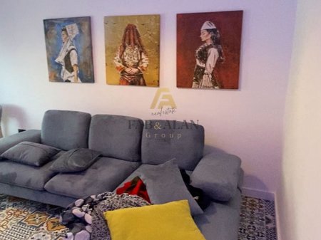 NE QERRET APARTAMENT 1+1+BAHCE PER SHITJE!