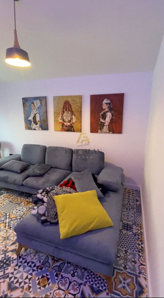 NE QERRET APARTAMENT 1+1+BAHCE PER SHITJE!