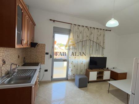 Appartamento 1+1 In Affitto in Via 5 Maji, Tirana - 540€ | 75 m²