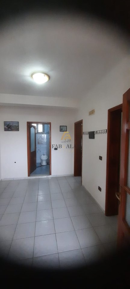 Vilë 2 kateshe, 6+3 Në Shitje në Rrashbull, Durrës - 151351€ | 276 m²