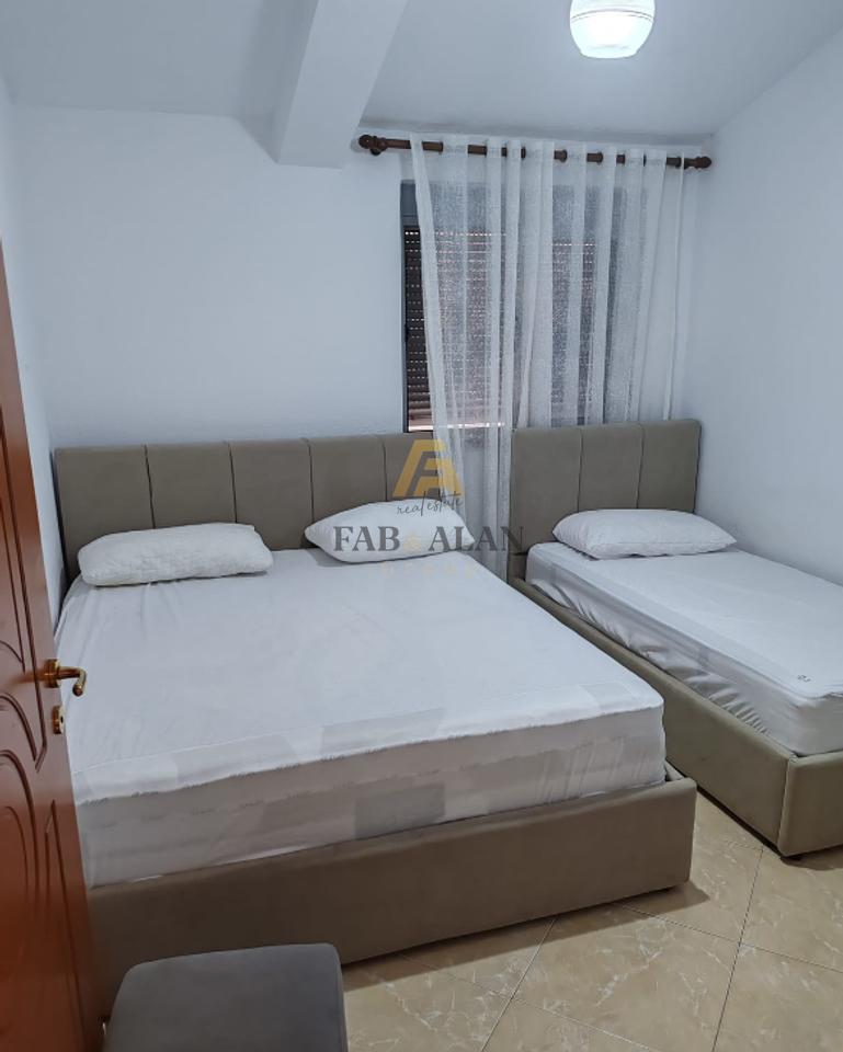 Appartamento 1+1 In Affitto in Via 5 Maji, Tirana - 540€ | 75 m²