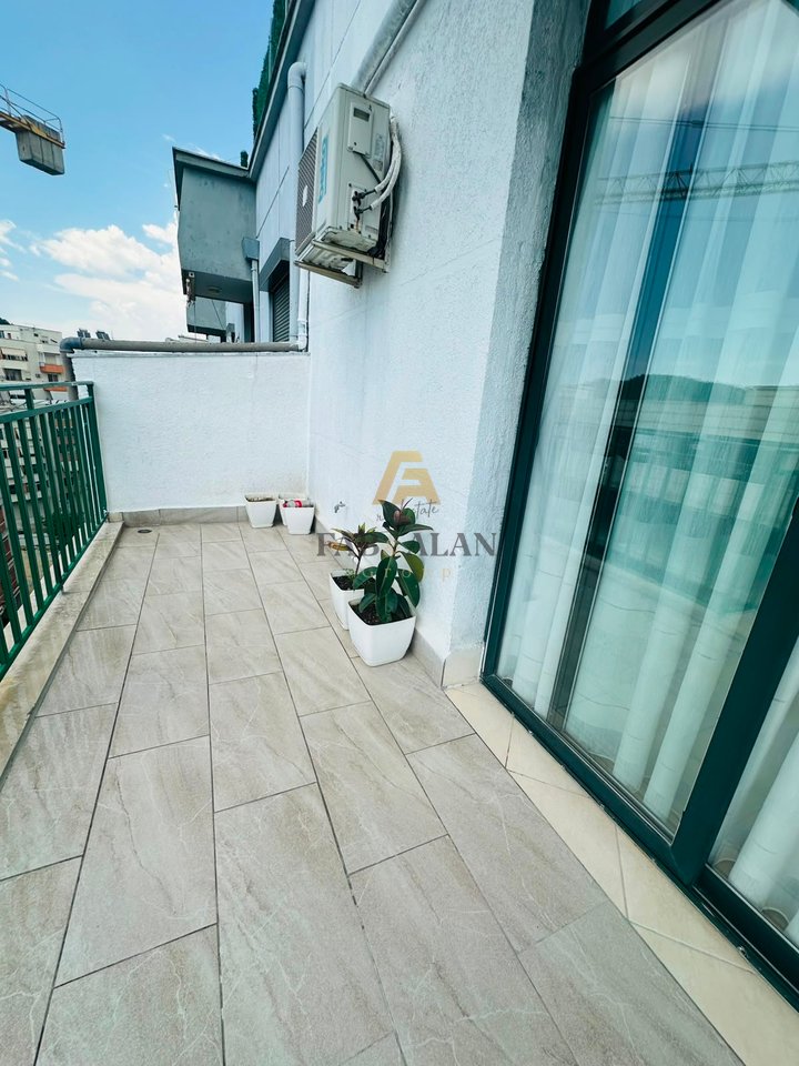 Apartment 2+1+1 For Sale in Yzberish, Tirana - 170,810€ | 97 m²