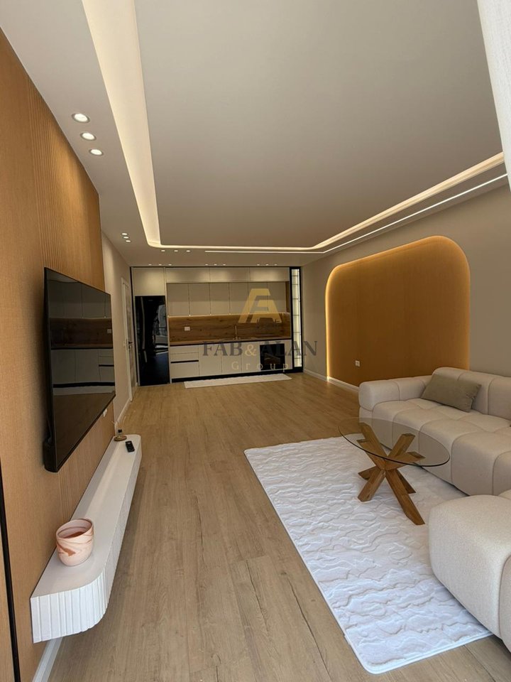 🏡 SHITET APARTAMENT 2+1+2 – ASTIR