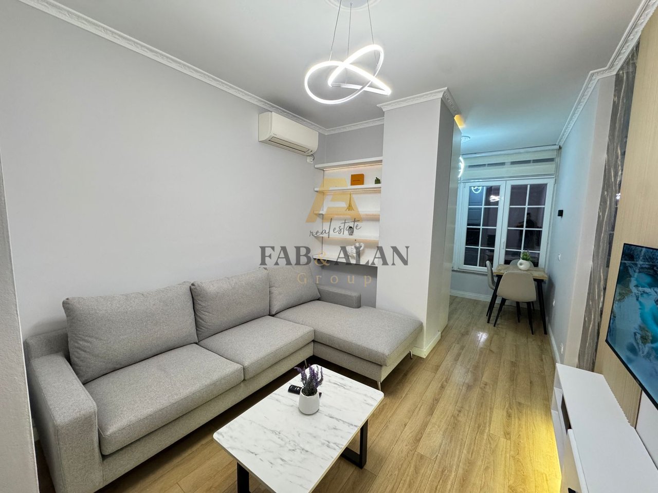 🏡 Shitet Apartament 1+1 – Kodra e Diellit, tek Eleonora