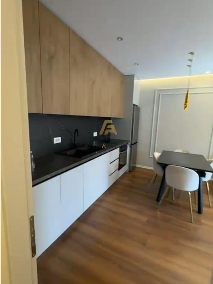 Appartamento 2+1 in vendita a Kodra e Diellit, Tirana – 260.000€ | 92,9 m²