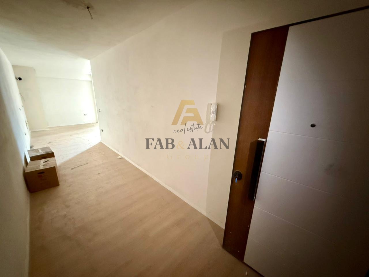 Apartament 2+1 në Shitje në Ish Fusha e Aviacionit, Tiranë - 155,720€ | 91 m²