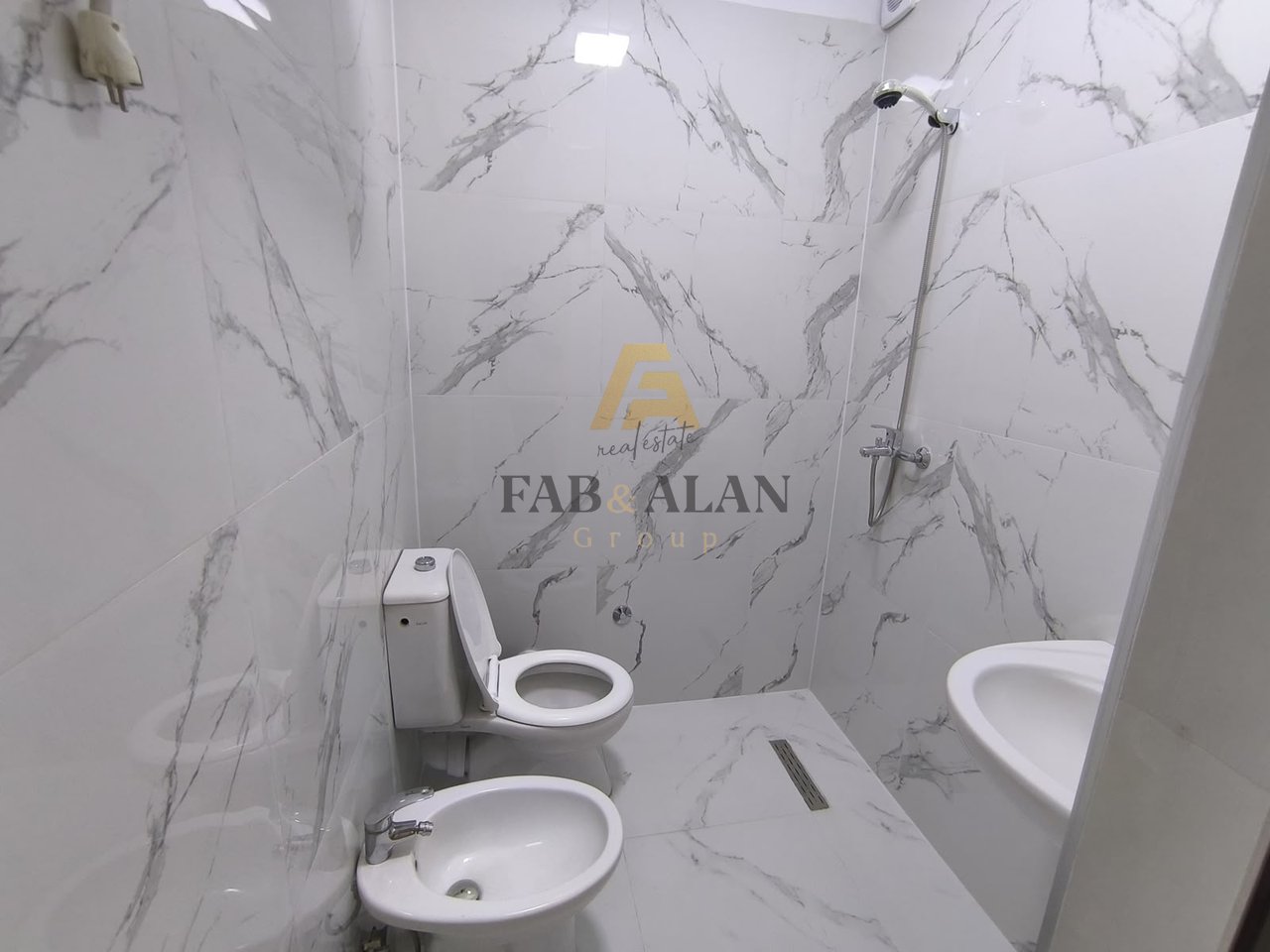 Apartament 1+1 Për Shitje në Fresku, Tiranë -  1+1 në m²