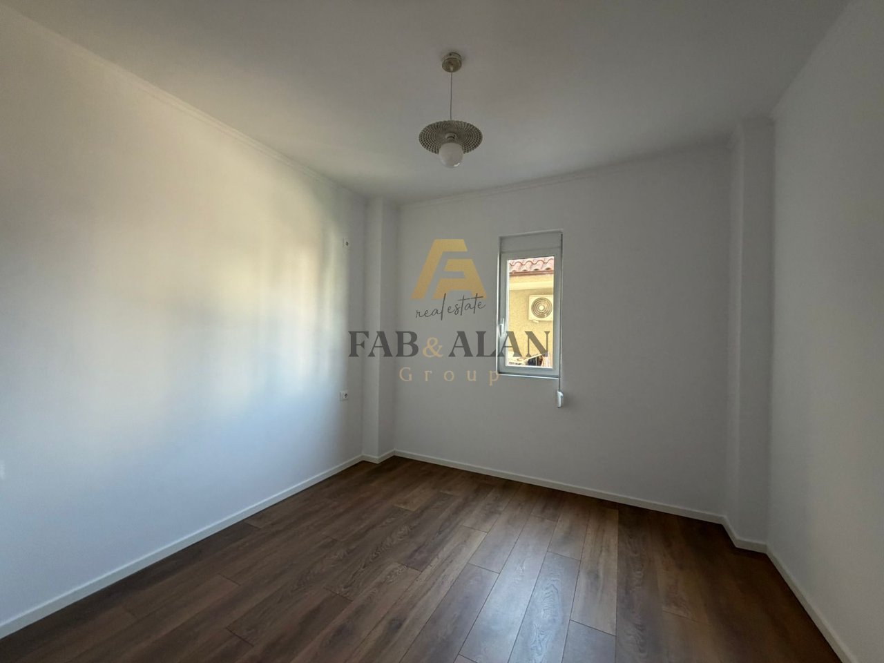 Apartament 1+1 Për Shitje në Laprakë, Tiranë - 108,000€ | 47 m²