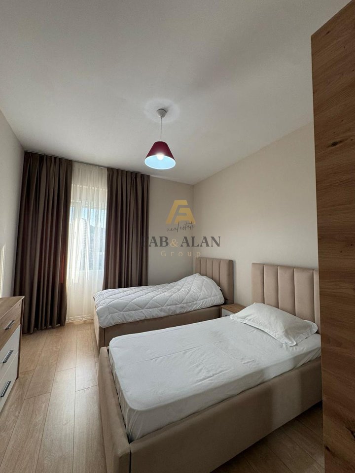 Apartament 2+1 Me Qira në Rruga e Kosovarëve, Tiranë - 1500€ | 4 kati