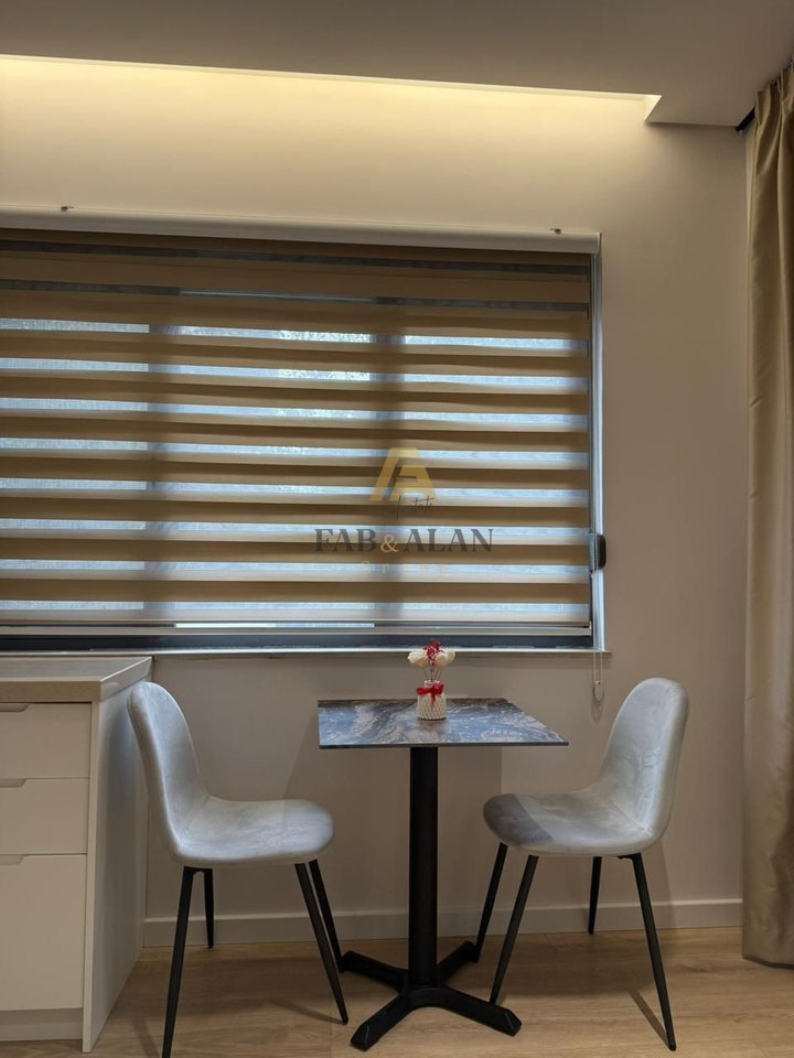 Garzoniere Me Qira ke 9 Kateshet, Tiranë - 1300€ |