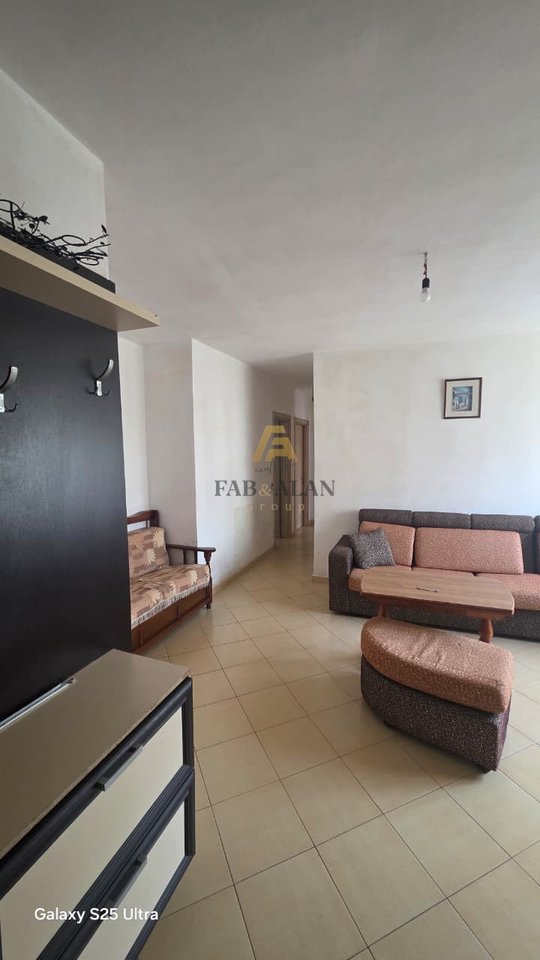 Apartament 3+1 Për Shitje ke Pallatet Dola, përballë Kompleksit Kika, në Yzberish, Tiranë - 145,000€ | 100 m²