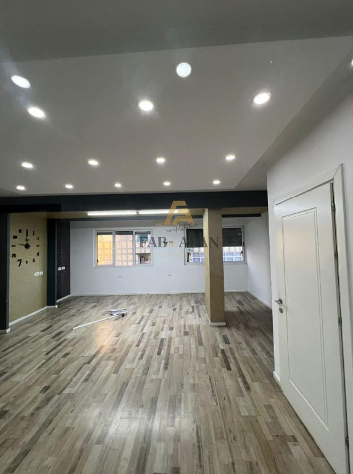 🏢 Locale ufficio in affitto – Piazza Wilson