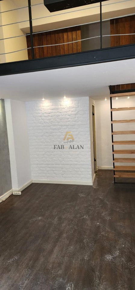 Duplex  In Vendita in Via Barrikadave, Tirana - 64,000€ | 20 m²